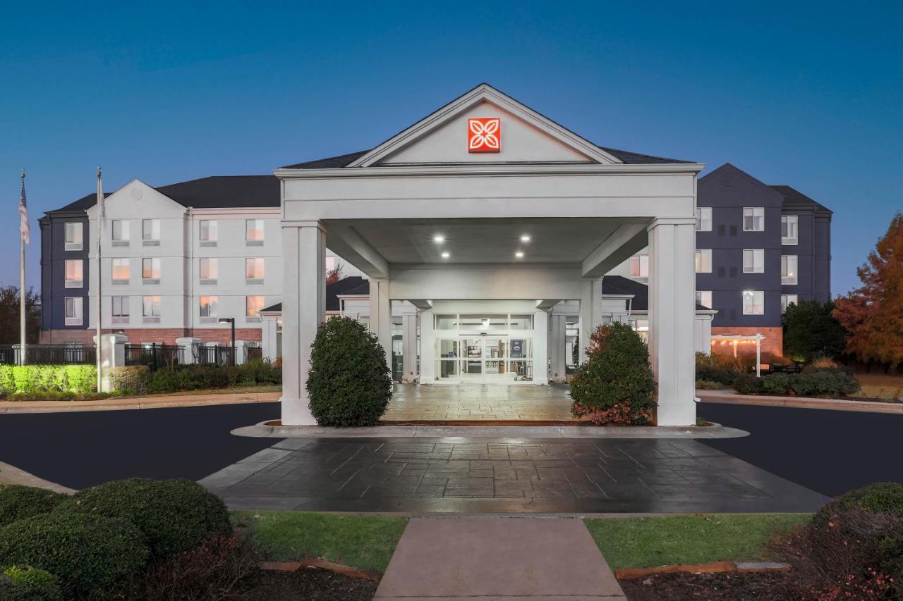 Hilton Garden Inn Tulsa South Exterior foto