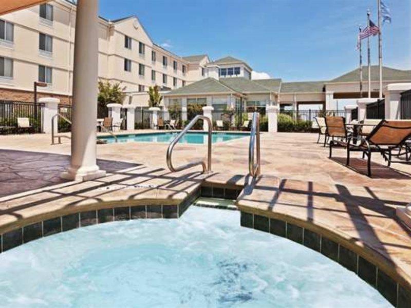 Hilton Garden Inn Tulsa South Exterior foto